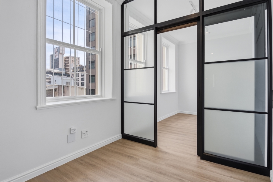 1 Bedroom Property for Sale in Cape Town City Centre Western Cape